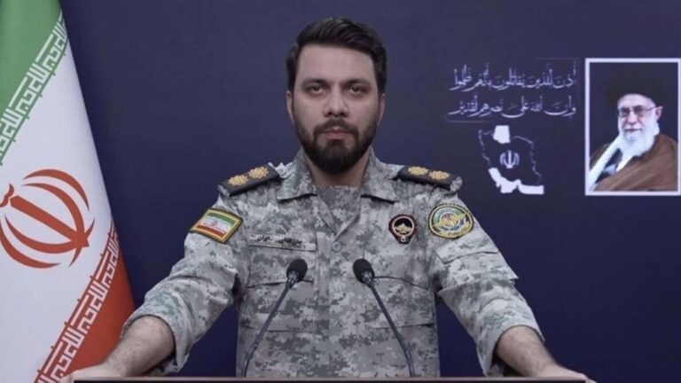 Hormuz Strait Conflict: ఇరాన్‌కు ట్రంప్ డెడ్‌లైన్... ఒక్క రాత్రిలో తుడిచిపెట్టేస్తాం" - టెహ్రాన్ ఘాటు కౌంటర్!