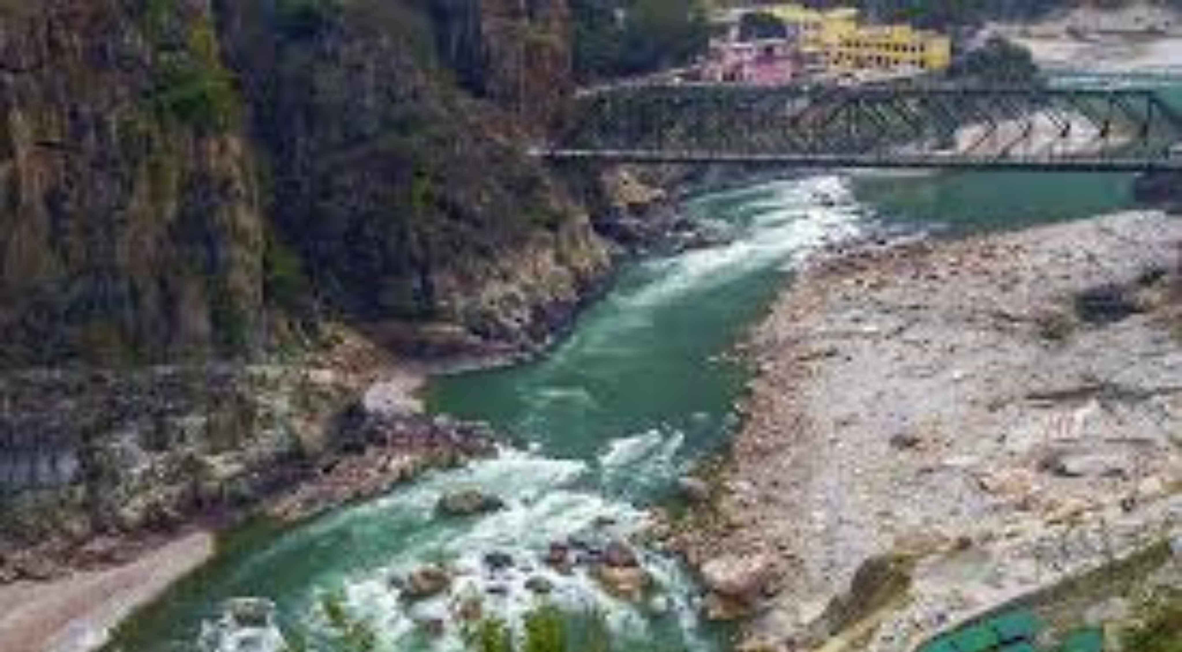 Kedarnath: కేదార్‌నాథ్ ప్రాంతంలో విషాదం! అలకనంద నదిలో విద్యార్థి గల్లంతు..