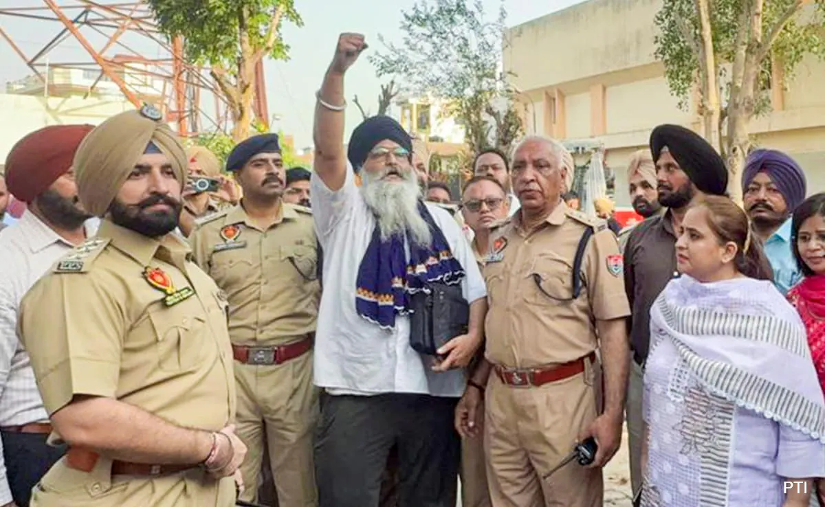 Gurjit Singh: 300 అడుగుల ఎత్తులో 560 రోజులు పోరాటం... మృత్యువుతో ప్రతిరోజూ చెలగాటం..