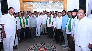 AP Government: అమరావతి రైతులకు మెగా గిఫ్ట్! కౌలు పెంపు, రుణమాఫీపై ఏపీ ప్రభుత్వం ఉత్తర్వులు జారీ!