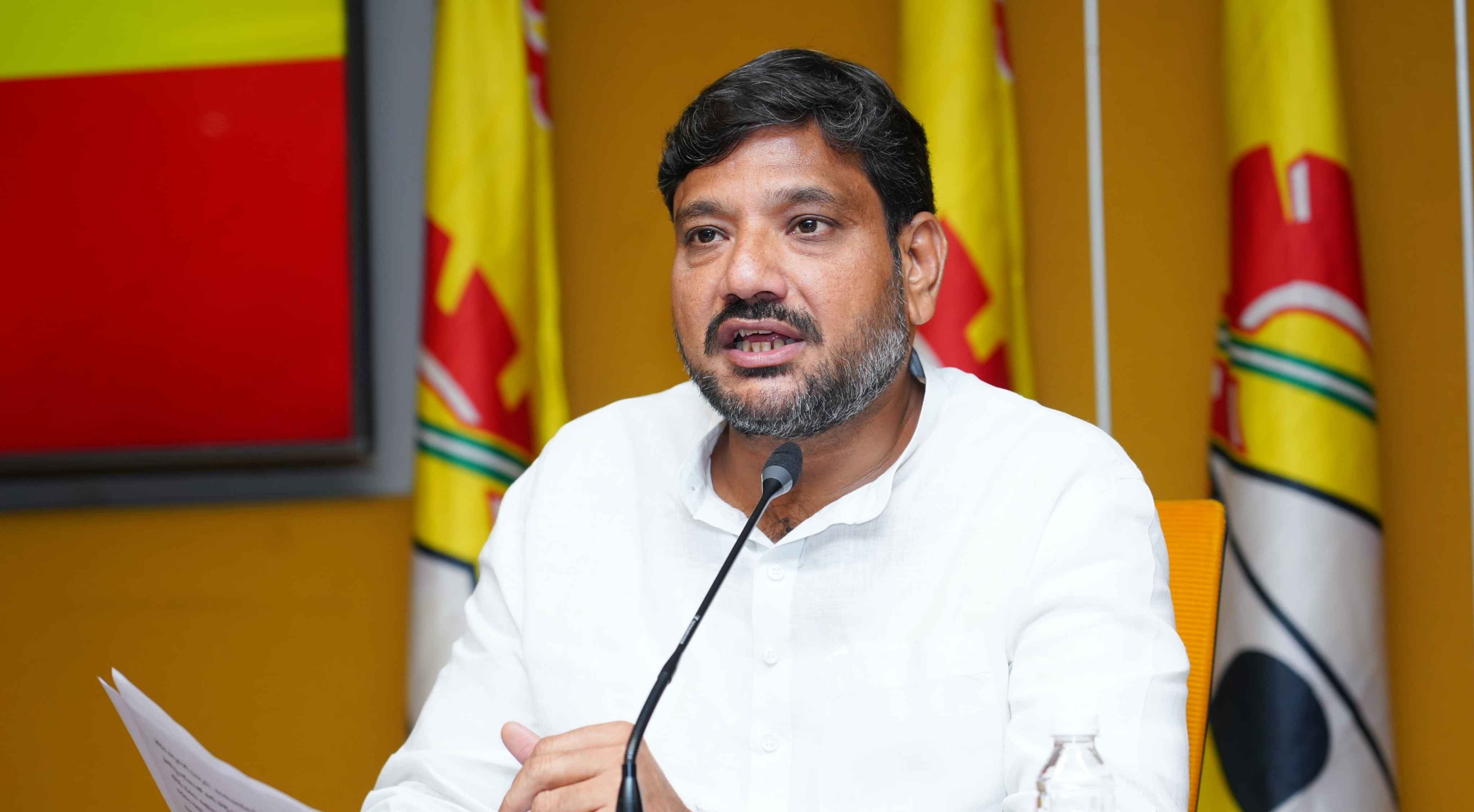 Nazir Ahmed: వైసీపీపై ఘాటు విమర్శలు.. “గొడ్డలి పార్టీకి ఇవే రుజువులు” అంటూ గుంటూరు ఈస్ట్ ఎమ్మెల్యే మండిపాటు!