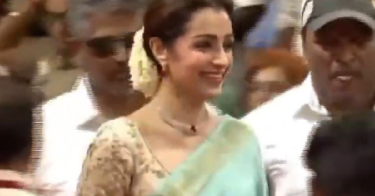 Trisha: సీఎంగా విజయ్ ప్రమాణం.. నీలిరంగు పట్టుచీరలో ప్రత్యేక ఆకర్షణగా త్రిష.. వీడియో ఇదిగో!