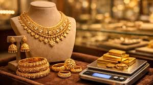 Gold Rates: పసిడి ప్రియులకు ఊరట.. స్వల్పంగా తగ్గిన బంగారం ధరలు!