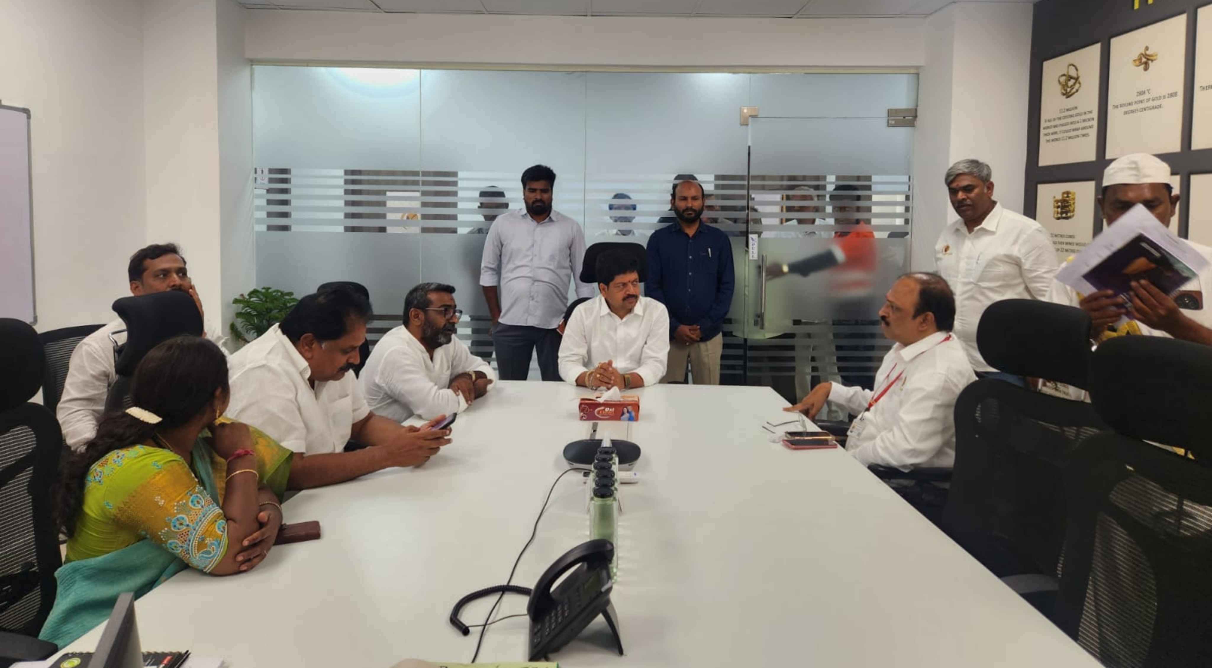 Kollu Ravindra: జొన్నగిరి గోల్డ్ మైన్స్ పరిశీలించిన మంత్రి కొల్లు రవీంద్ర!