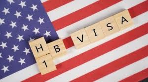 H1B Visa: అమెరికా హెచ్-1బీ వీసా... 38 శాతం పడిపోయిన రిజిస్ట్రేషన్లు!