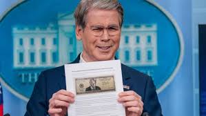 US Currency: అమెరికా కరెన్సీపై ట్రంప్ బొమ్మ... ఫోటో వైరల్!!