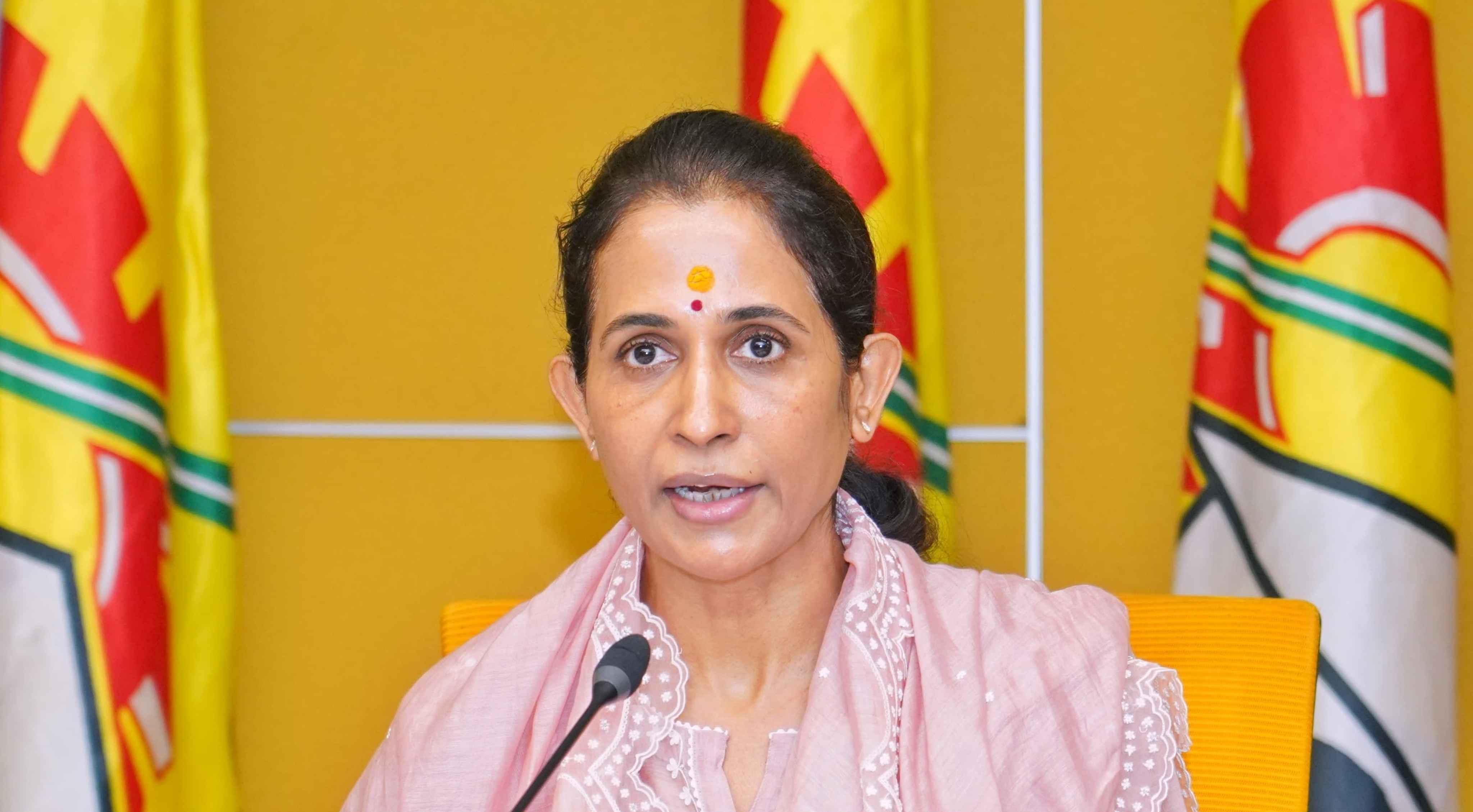 TDP: మహిళా సాధికారతలో టీడీపీ చారిత్రాత్మక అడుగు.. 33 శాతం మహిళా రిజర్వేషన్‌తో కొత్త దిశ!
