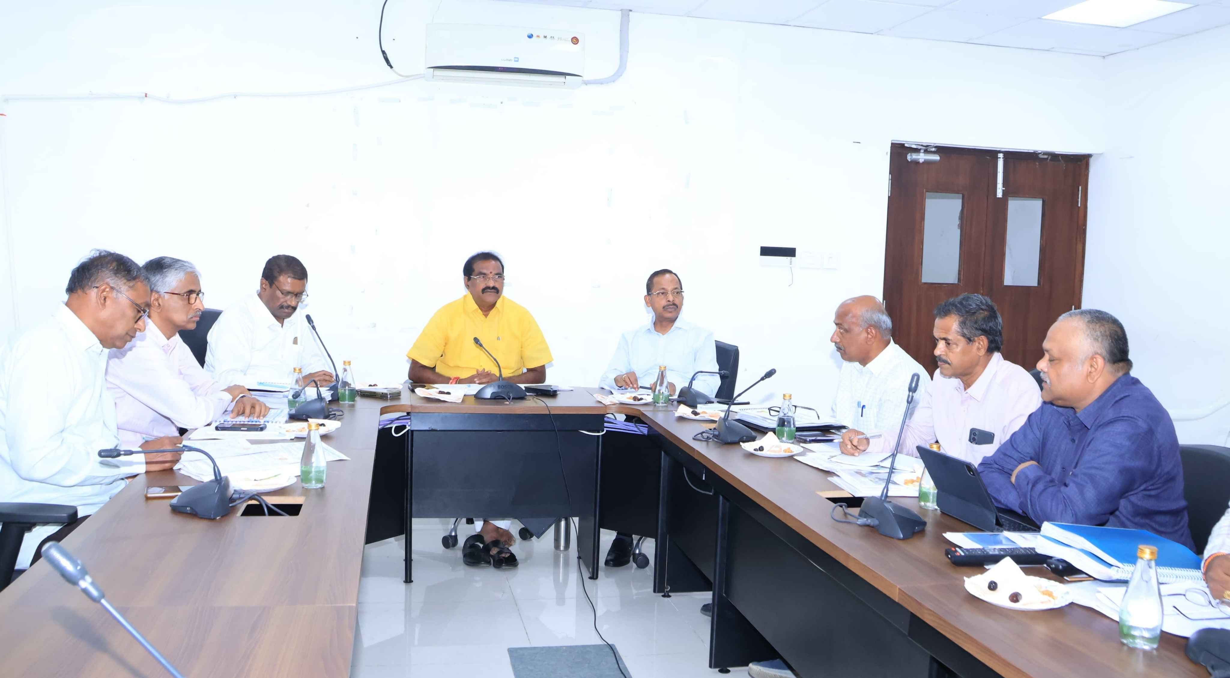Polavaram: గోదావరి పుష్కరాల నాటికి టూరిజం హబ్‌గా పోలవరం.. మంత్రి నిమ్మల సమీక్ష!