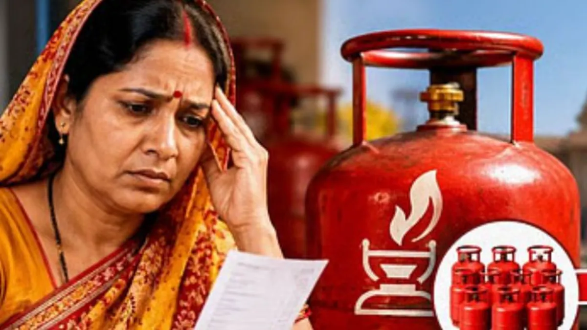 PM Ujjwala Yojana: ఉజ్వల యోజన లబ్ధిదారులకు కేంద్రం షాక్.. గ్యాస్ సబ్సిడీ సిలిండర్ల పరిమితి తగ్గింపు!
