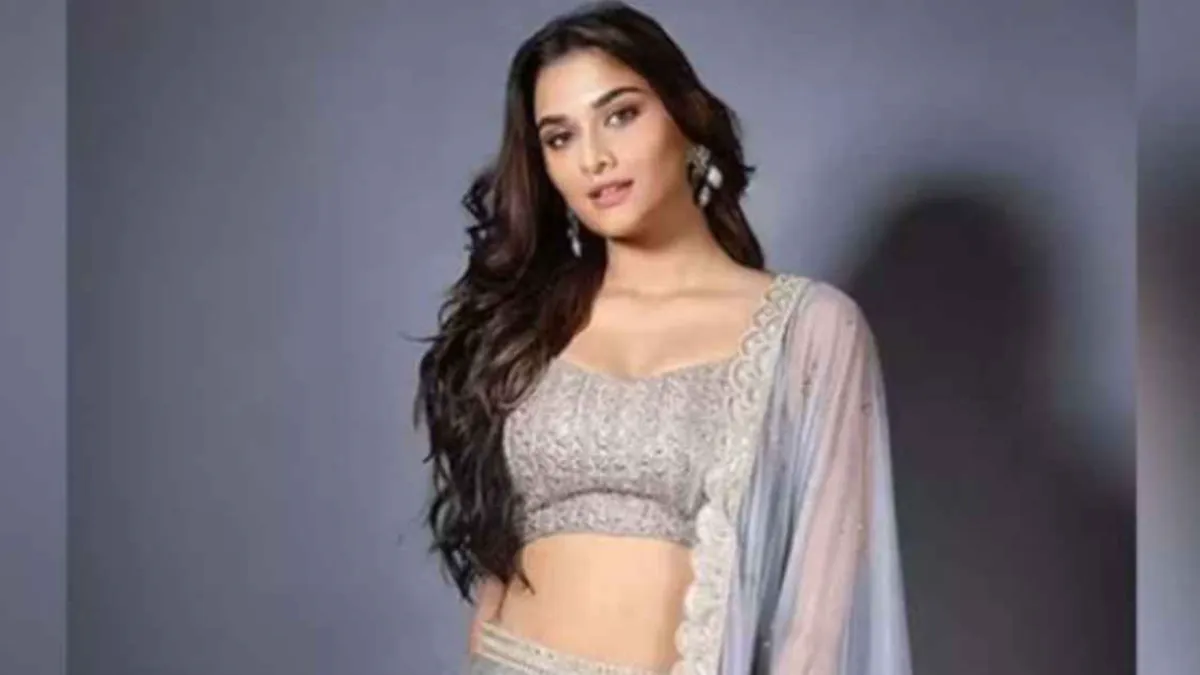 Saiee Manjrekar: రొమాంటిక్ హారర్ చిత్రంలో సయీ మంజ్రేకర్.. నా కెరీర్‌లోనే అదే అత్యంత పెద్ద సవాలంట!