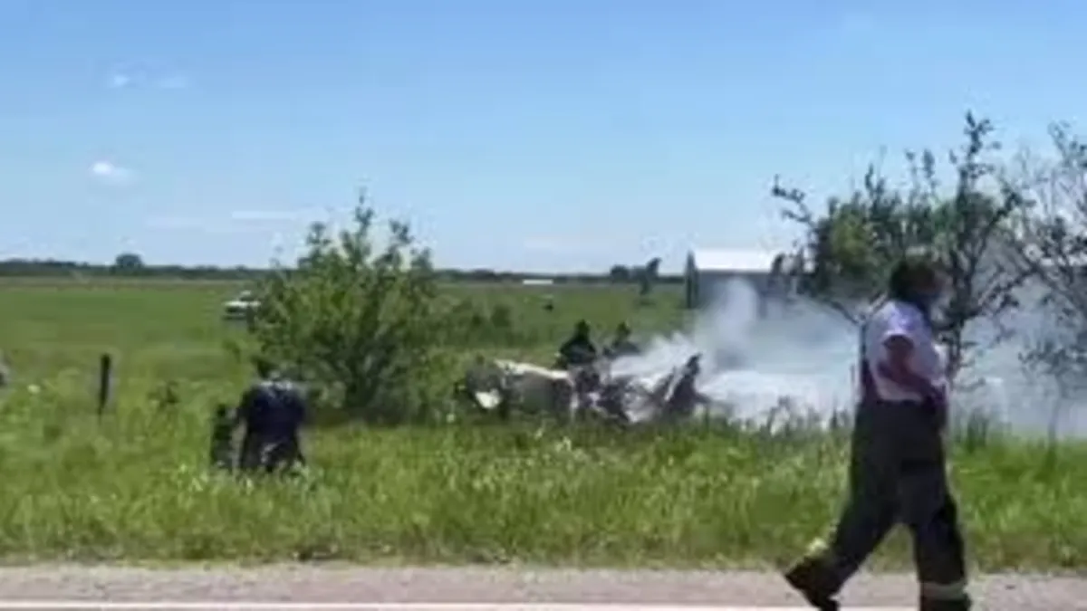 Plane Crash: కుప్పకూలిన సైనిక విమానం... 8 మంది రక్షణ సిబ్బంది మృతి!