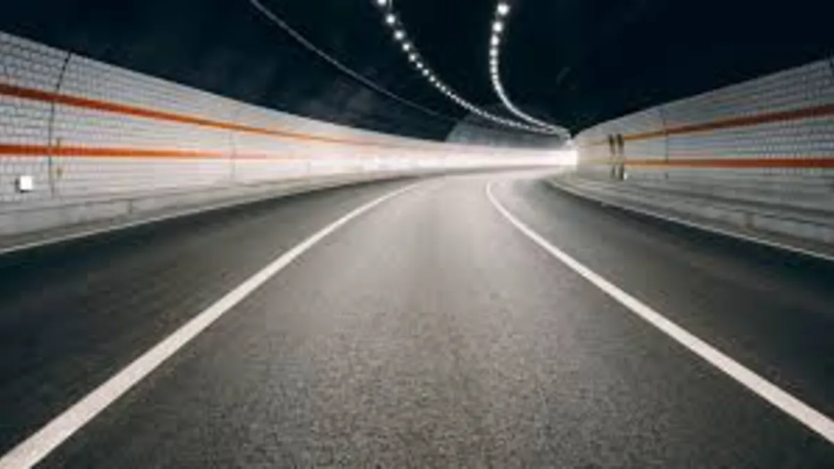 Tunnel Roads: నగరంలో భూగర్భ టన్నెల్ రోడ్లు... ఇక ట్రాఫిక్ ఫ్రీ జర్నీ, మంత్రి కీలక ప్రకటన!