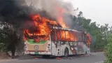 Telangana: కరీంనగర్‌లో ఆర్టీసీ ఎలక్ట్రిక్ బస్సులో ఘోర అగ్నిప్రమాదం.. డ్రైవర్ అప్రమత్తతతో 41 మంది ప్రయాణికులు సేఫ్!