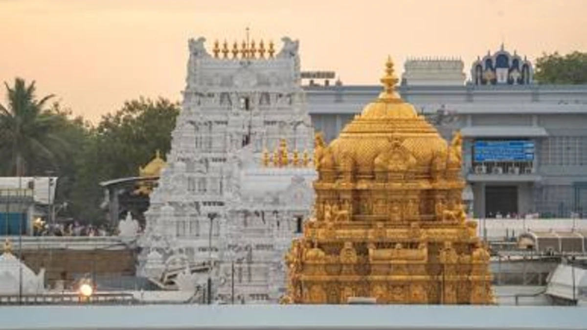 తిరుపతి హైదరాబాద్ విమాన ధరలకు రెక్కలు