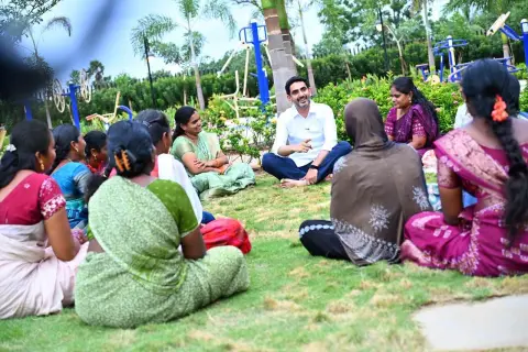 మంగళగిరి కొండపనేని టౌన్షిప్లో లోకేశ్ ప్రజా దర్బార్..