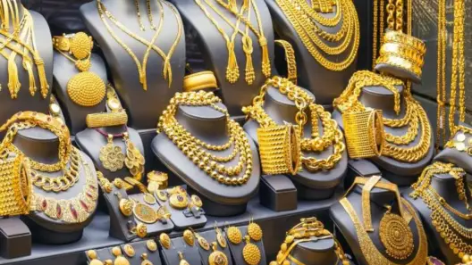 మళ్ళీ పెరిగిన బంగారం ధరలు