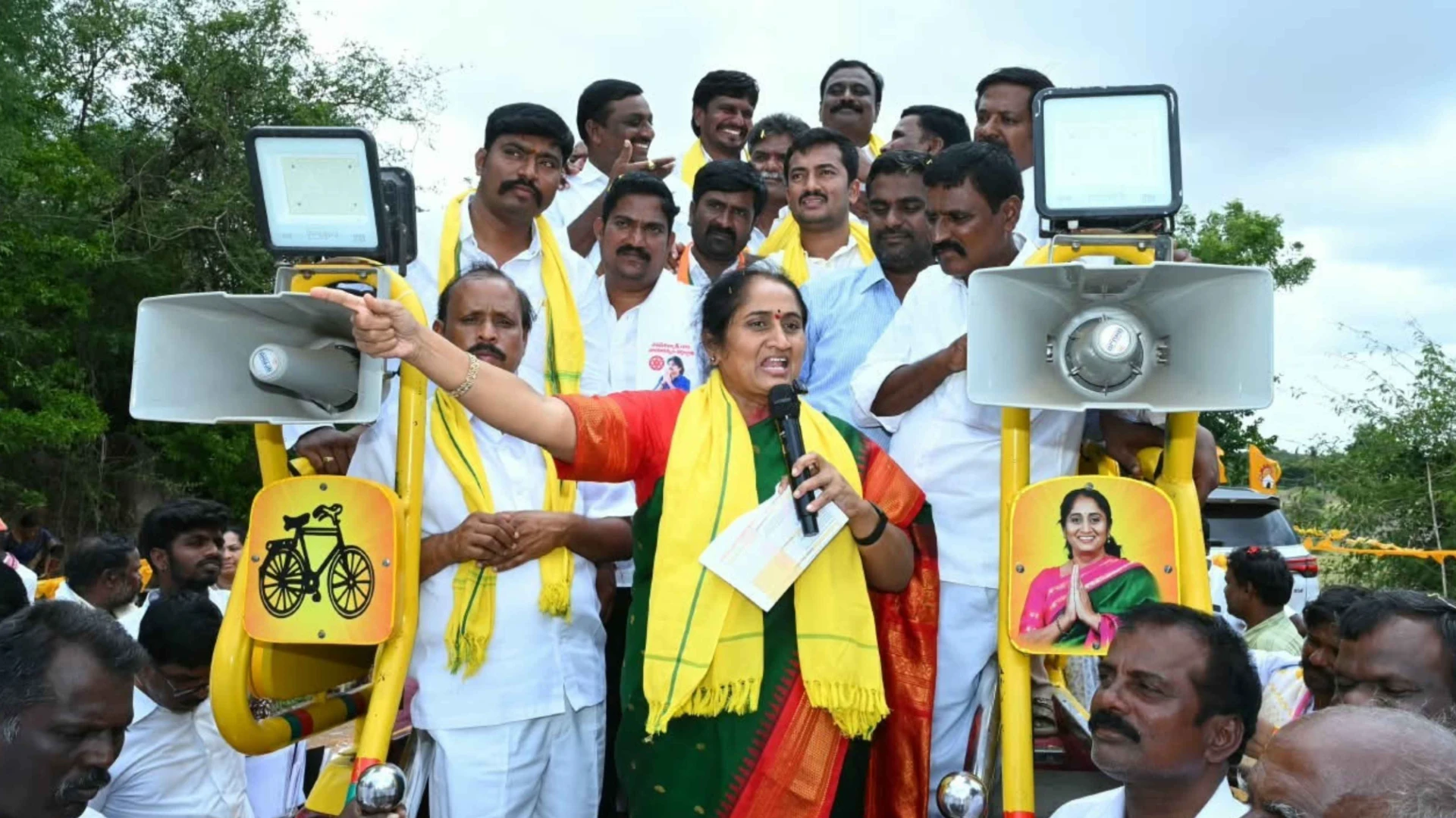 Minister Savitha