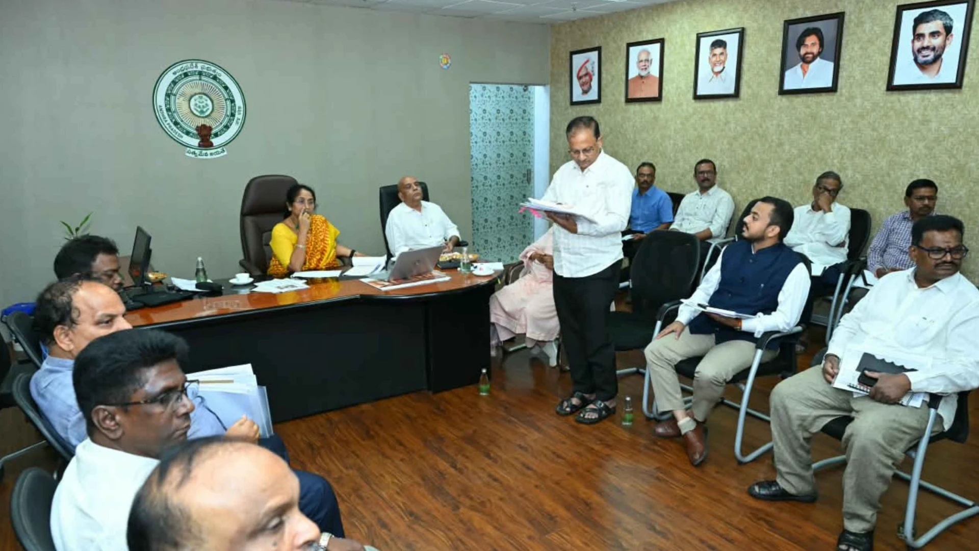 Minister Savitha