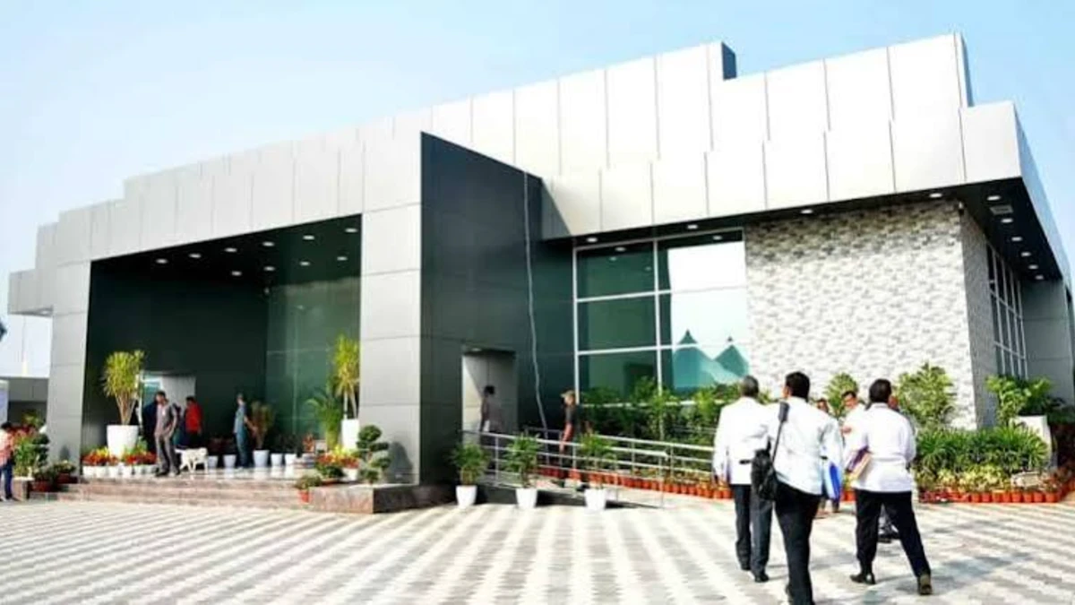 ప్రజావేదిక రద్దు