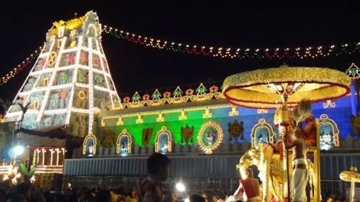బ్రహ్మోత్సవాల్లో కనువిందు