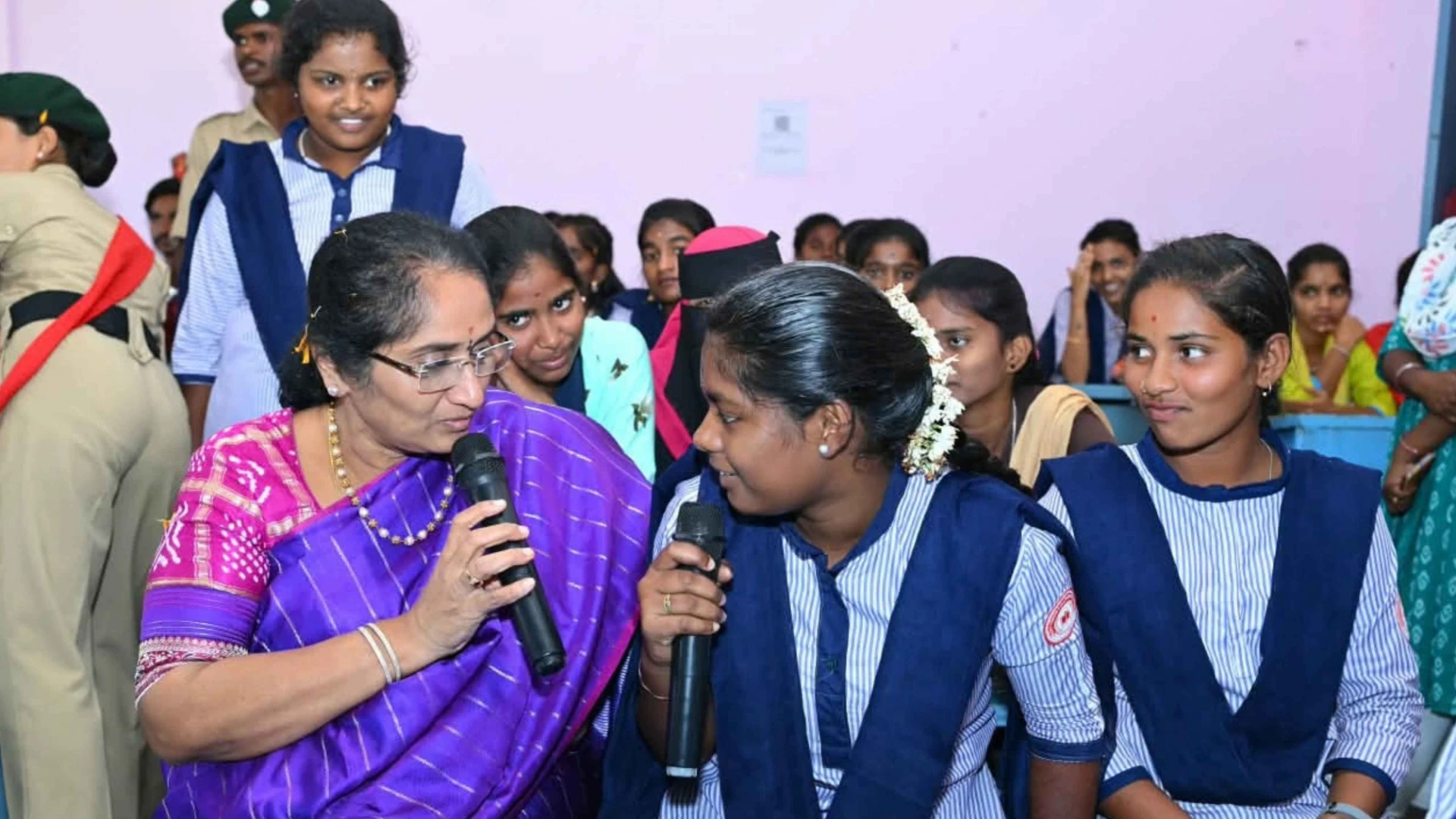 Minister Savitha