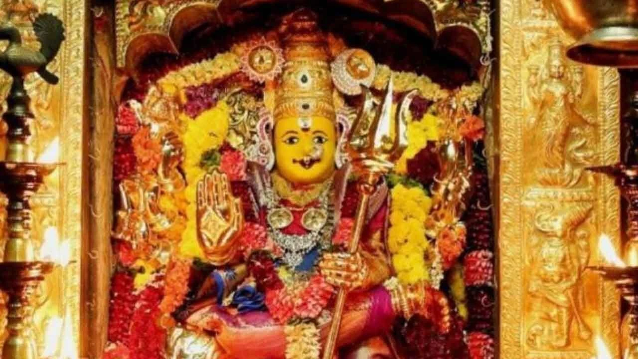 బాలా త్రిపురసుందరీ దేవిగా కనకదుర్గమ్మ
