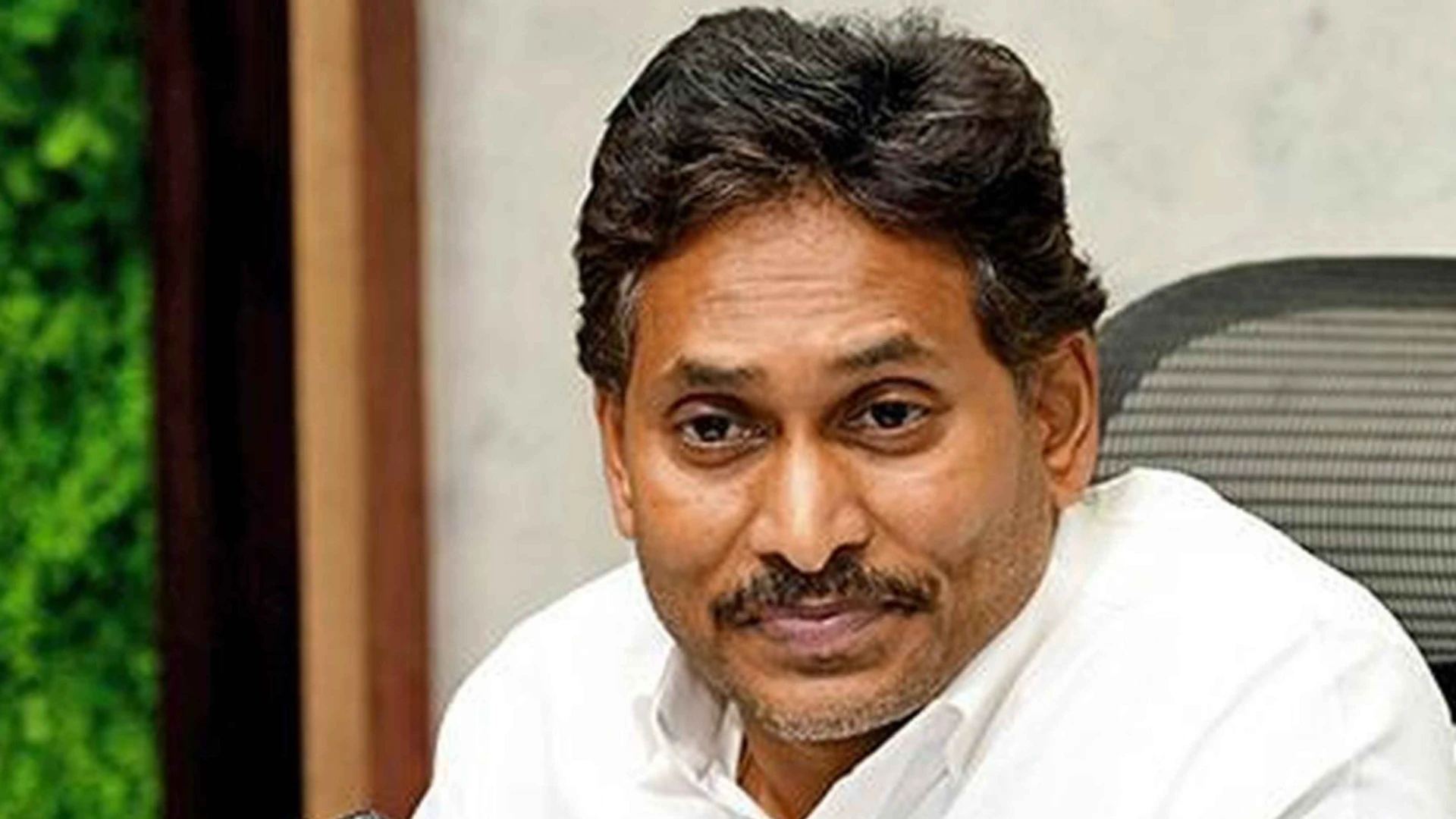 YS Jagan Backs CJP Leaders
