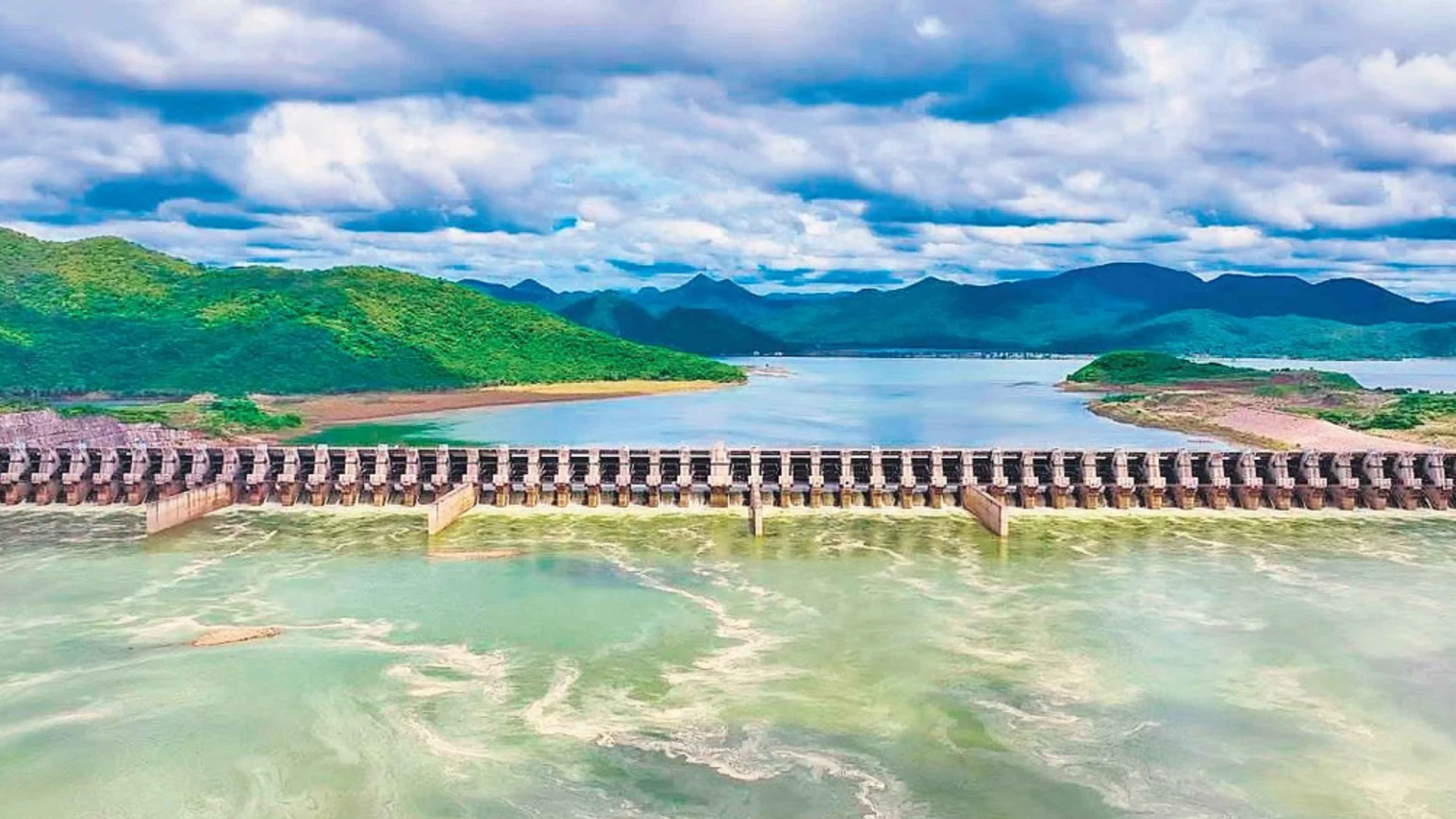 Godavari River Changes Colour