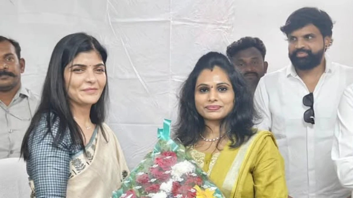 చినకాకాని కార్యాలయంలో అధికారిక బాధ్యతల స్వీకరణ